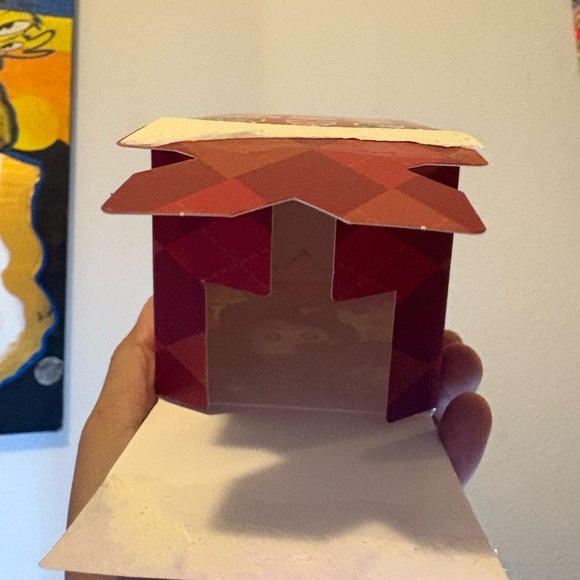 Migo Troublemaker CONFIRMED- The King’s Crown Pendant - Picture 6 of 6